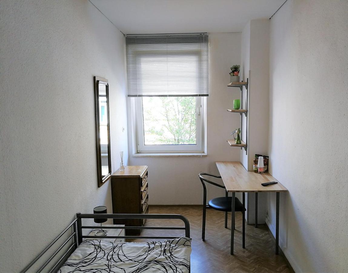 Privatzimmer Fuerth Zentrum Exteriör bild