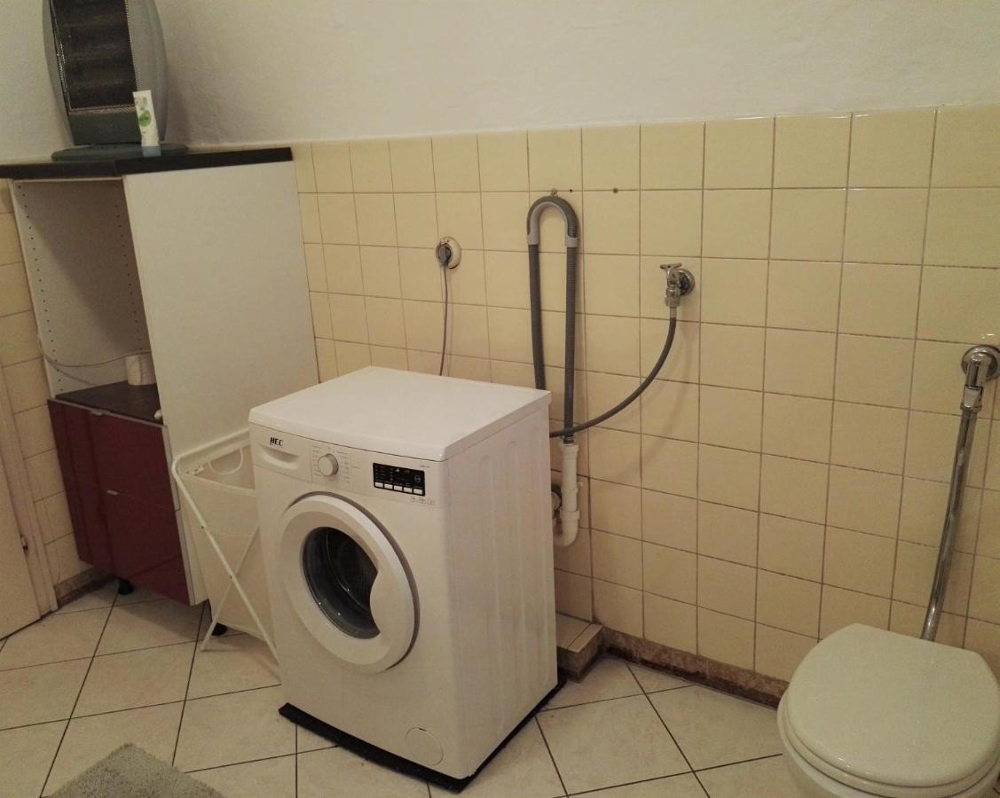 Privatzimmer Fuerth Zentrum Exteriör bild