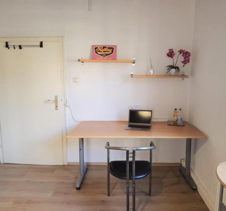 Privatzimmer Fuerth Zentrum Exteriör bild